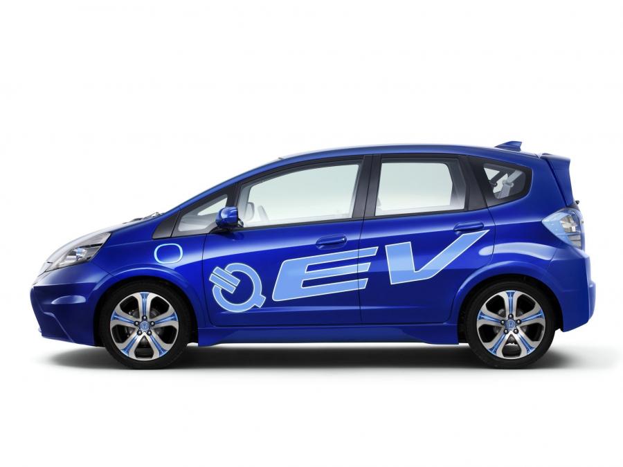  Honda Fit EV Concept 2010 года  (фото 13 из 18)
